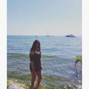 Meet your Posher, Akanksha